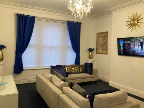 AGAPI APARTMENT - SEA VIEW SLEEPS TEN